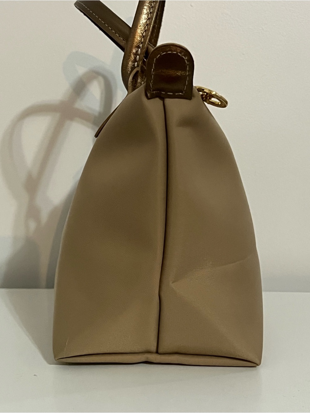 NWOT Authentic Longchamp Taupe Satchel Bag w/ Gold Hardware Metallic Leather - Picture 9 of 14